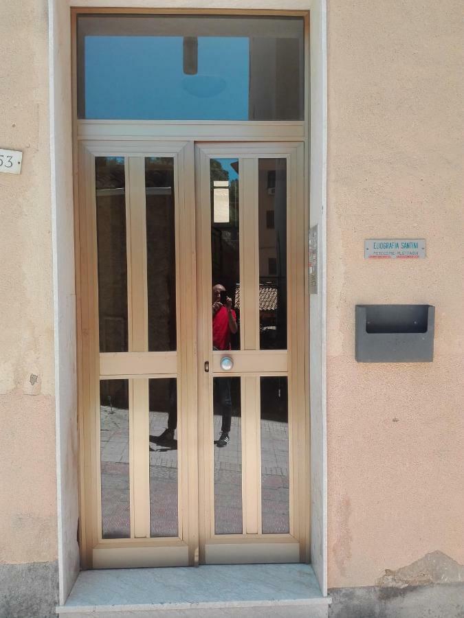B&B Crispi 53 Αγκριτζέντο Εξωτερικό φωτογραφία